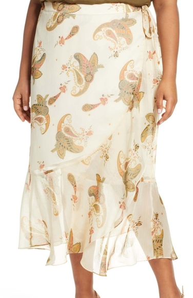 Vince Camuto Dresses & Skirts - Vince Camuto Ruffle Midi Skirt